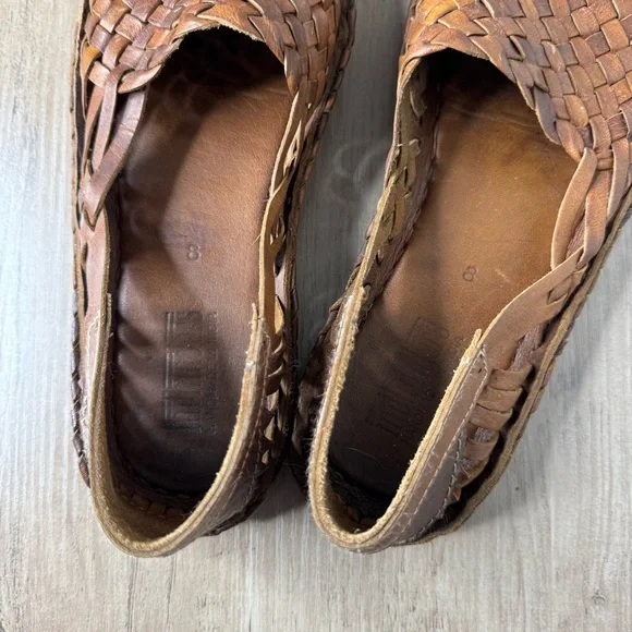 Mohinders Leather Woven Shoe in Walnut - Picture 7 of 10